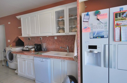 Frejus House | 5 bedroom pet friendly home in Frejus