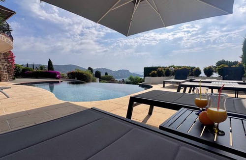 Espero-Pax Villa | 5-star villa. Air-conditioned. Secure. Exceptional sea view, Swimming pool