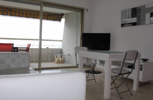 Villeneuve Loubet Beach Apartment | 50 m² Apartment ∙ 1 bedroom ∙ 4 guests