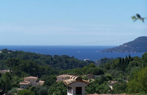 Mougins House | 50 m² House ∙ 1 bedroom ∙ 2 guests