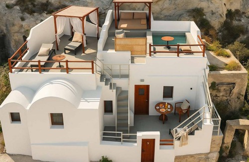 Akrotiri House | 50 m² Loft ∙ 1 bedroom ∙ 2 guests