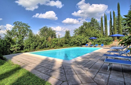 Ripoli Villa | 500 m² Villa ∙ 6 bedrooms ∙ 12 guests