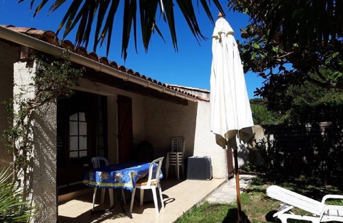 Plage de la Garonnette House | 60 m² House ∙ 3 bedrooms ∙ 6 guests