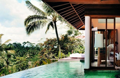 Melayang Resort | 620 m² Resort ∙ 3 bedrooms ∙ 127 guests