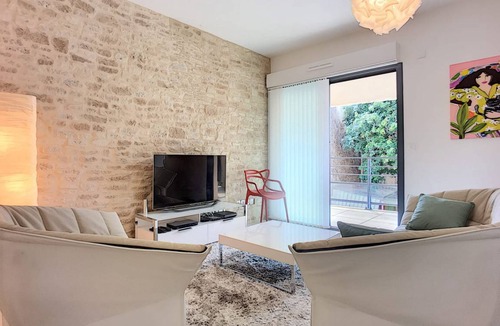 Antibes Old Town Apartment | 65 m² Apartment ∙ 2 bedrooms ∙ 4 guests