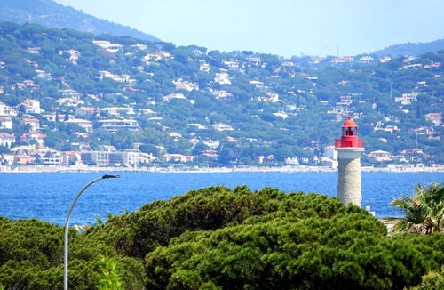 Saint-Tropez Apartment | 65 m² Apartment ∙ 2 bedrooms ∙ 4 guests