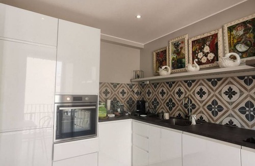 Saint-Tropez City Centre Apartment | 65 m² Apartment ∙ 2 bedrooms ∙ 4 guests