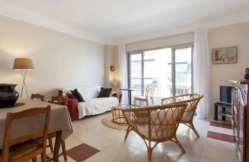 Antibes City Centre Apartment | 65 m² Apartment ∙ 1 bedroom ∙ 4 guests