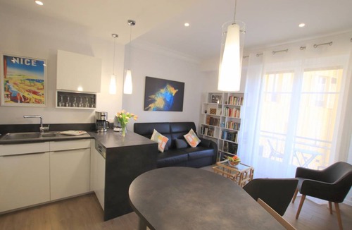 Vernier Apartment | 65 m² Apartment ∙ 2 bedrooms ∙ 4 guests
