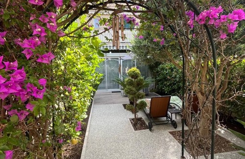Frejus Plage Apartment | 65 m² Apartment ∙ 2 bedrooms ∙ 4 guests