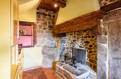 Raggiolo Apartment | 65 m² Apartment ∙ 2 bedrooms ∙ 4 guests