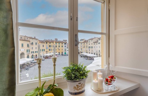 Lucca Historical Center Apartment | 65 m² Apartment ∙ 1 bedroom ∙ 2 guests