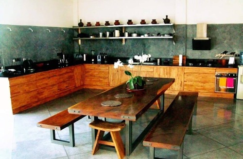 Umalas Villa | 7 Bedrooms Villa in Canggu Bali (Villa Andaman) for 14 pax