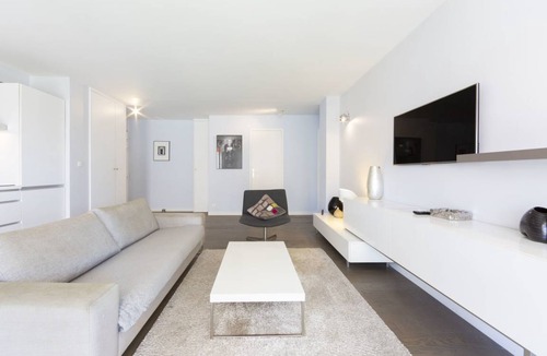 Pointe Croisette Apartment | 70 m² Apartment ∙ 2 bedrooms ∙ 4 guests