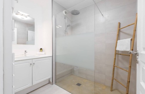 Quartier du Port Apartment | 70 m² Apartment ∙ 2 bedrooms ∙ 4 guests