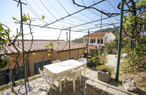 Chiessi Villa | 70 m² Villa ∙ 2 bedrooms ∙ 6 guests