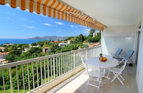 La Croix des Gardes Apartment | 72 m² Apartment ∙ 1 bedroom ∙ 4 guests