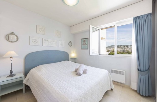 Pointe Croisette Apartment | 75 m² Apartment ∙ 2 bedrooms ∙ 4 guests