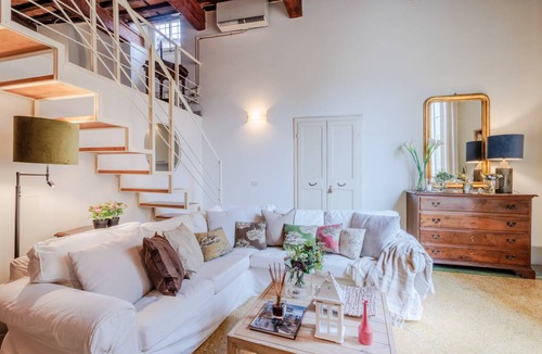 Lucca Historical Center Apartment | 75 m² Apartment ∙ 2 bedrooms ∙ 3 guests