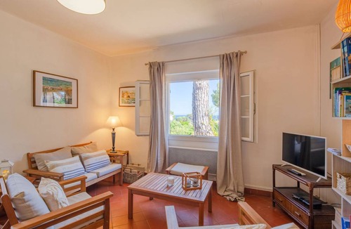 Plage de la Garonnette House | 75 m² House ∙ 1 bedroom ∙ 6 guests