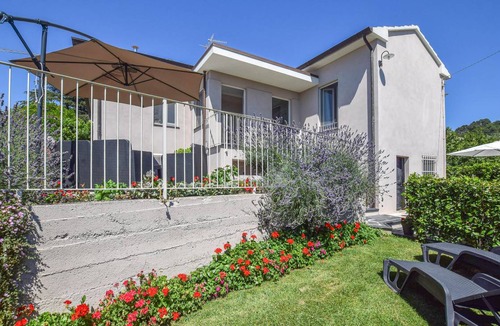 Massarosa House | 75 m² Maisonette ∙ 2 bedrooms ∙ 6 guests