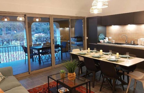 Bouyon Bed & Breakfast | 80 m² Bed and breakfast ∙ 3 bedrooms ∙ 8 guests