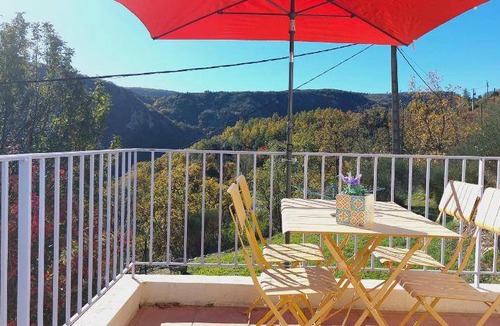 Bouyon Bed & Breakfast | 80 m² Bed and breakfast ∙ 3 bedrooms ∙ 8 guests