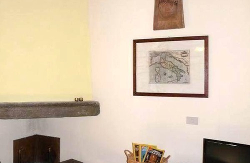 Pomaia Apartment | 85 m² Apartment ∙ 3 bedrooms ∙ 7 guests