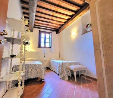 Nocchi House | 85 m² House ∙ 2 bedrooms ∙ 4 guests