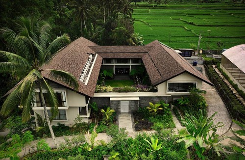 Buahan Hotel | 87 m² Hotel ∙ 3 guests