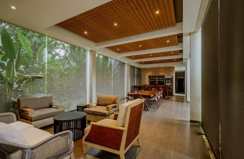 Buahan Hotel | 87 m² Hotel ∙ 3 guests