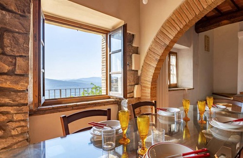 Mazzolla House | 96 m² Maisonette ∙ 3 bedrooms ∙ 5 guests