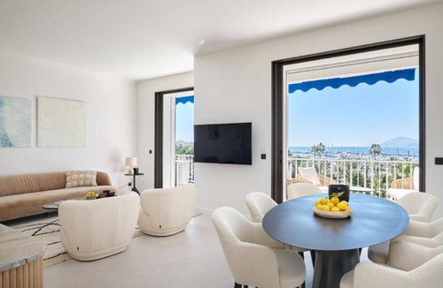 Pointe Croisette Apartment | 99 m² Apartment ∙ 3 bedrooms ∙ 6 guests