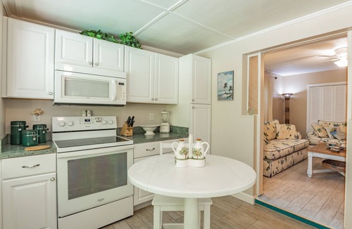 Maitland Cottage | A Gardeners Cottage Home Becomes Your Sanctuary