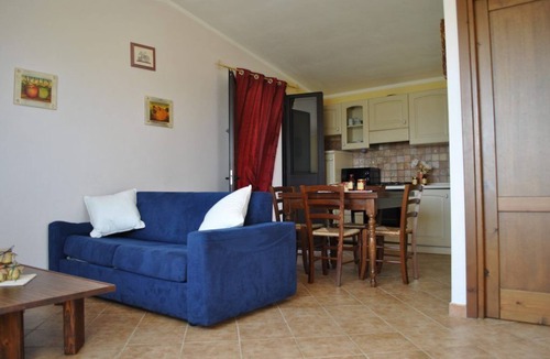 La Muddizza Apartment | Accommodation (800m from the sea)