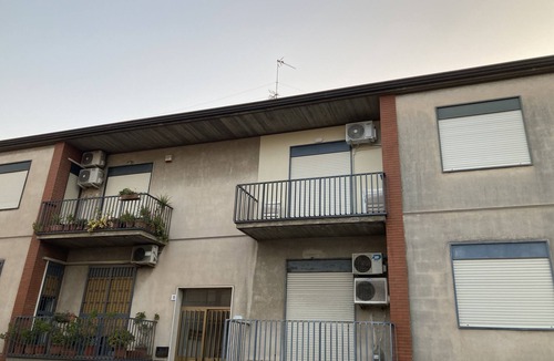 Aci Castello Apartment | Acicastello Center. WiFi, Air Conditioning, 2 Baths