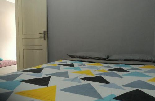 Karamat Wangi Hostel | ADK Papandayan Homestay & Tour