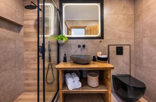 Fira Apartment | Aegean Nest