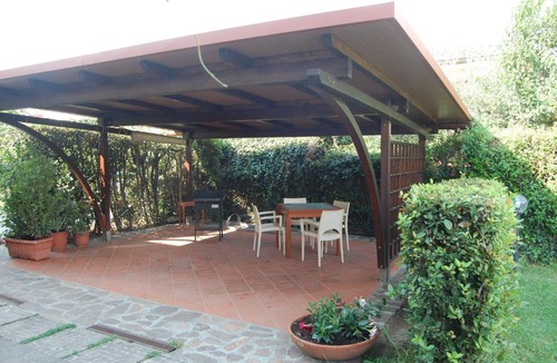 Pontasserchio House | Affittacamere Loretta