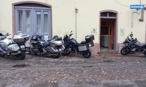 Bosa Historic Centre House | Aghinas