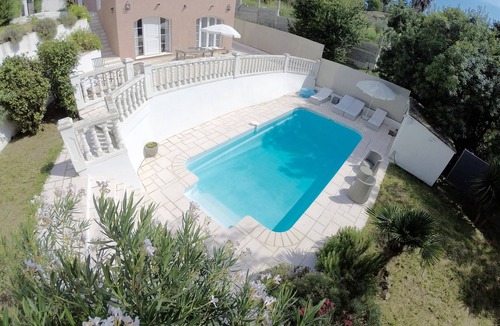 Saint-Jean Apartment | Air-conditioned apartment with large terrace on property with swimming pool