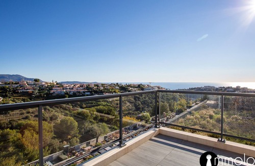 Saint Antoine Condo | Air-conditioned apartment with pool, garage in a luxury residence