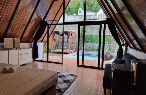 Ngamprah Hotel | Aira Private Pool Glamping