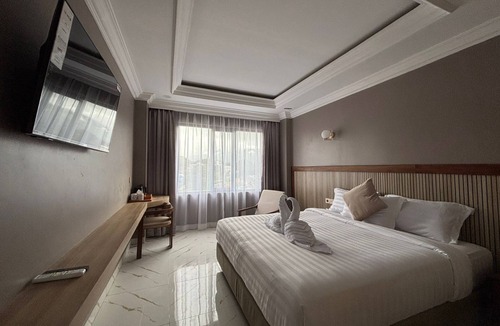 Bukittinggi Hotel | ALESHA HOTEL