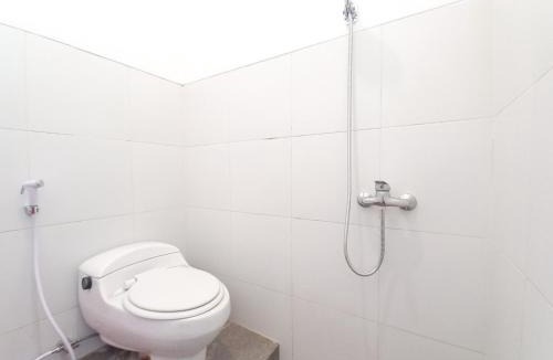 Pandaan Hotel | Alif House Syariah Redpartner near Taman Dayu Pandaan