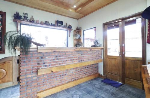 Berastagi House | Alloyna Country Cottage Brastagi