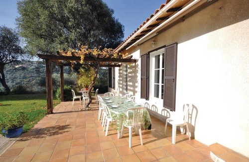 Nice House | Amazing Home In Nice With 3 Bedrooms, Wifi And Outdoor Swimming Pool