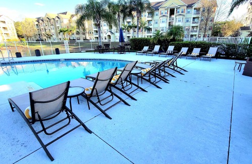 Kissimmee Condo | Amazing New 2BD Condo King Bed 15min From Disney