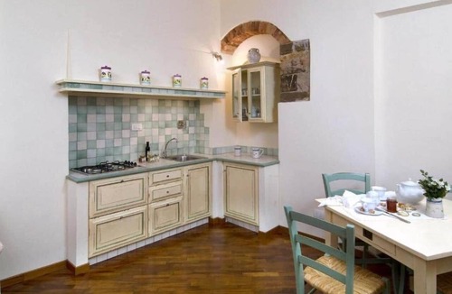 Prato Apartment | Ampio bilocale con soppalco in centro storico (6)