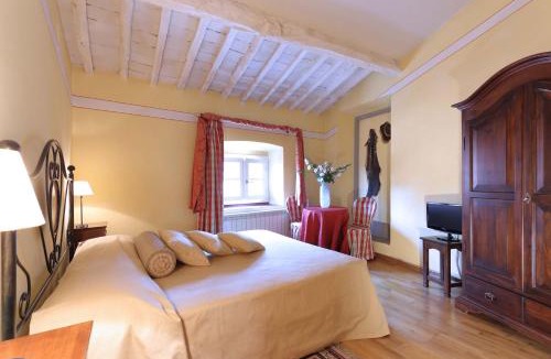 Montecarlo House | Antica Dimora Patrizia